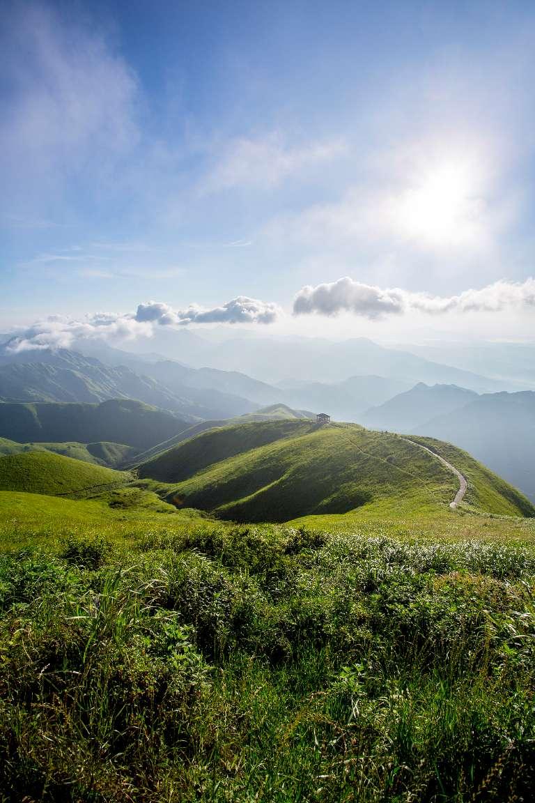 梅建华当选山东省政协副主席